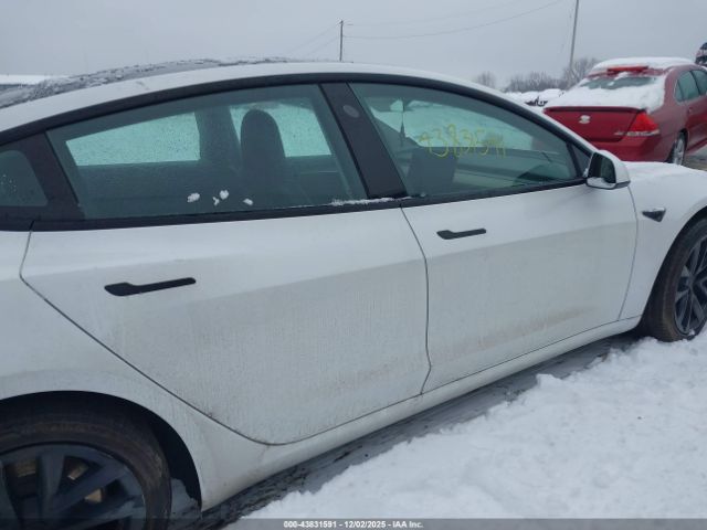 Tesla Model 3 Standard Range Plus Rear-wheel Drive Image 13