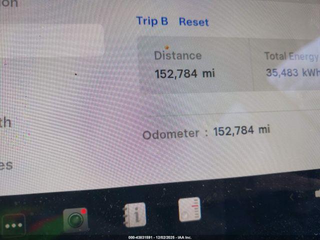 Tesla Model 3 Standard Range Plus Rear-wheel Drive Image 17