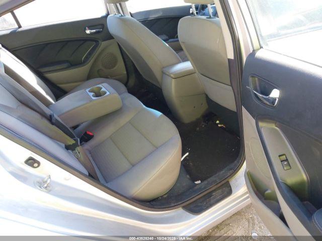 Kia Forte Lx Image 4