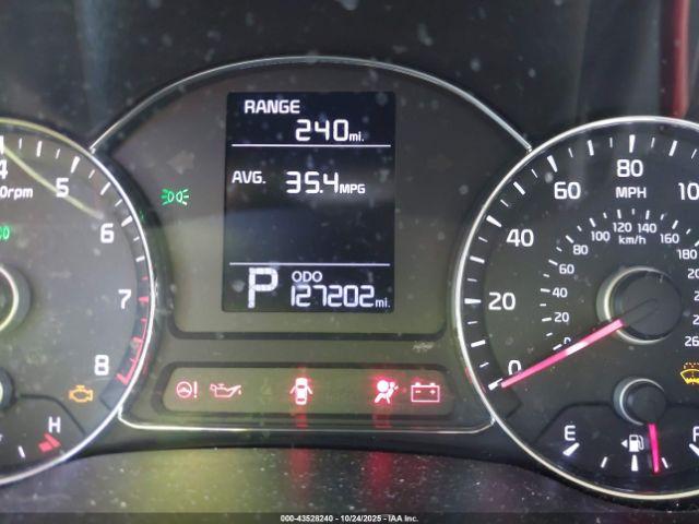 Kia Forte Lx Image 11