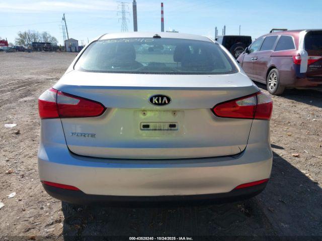 Kia Forte Lx Image 15