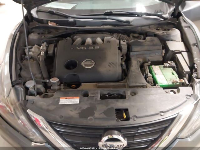 Nissan Altima 3.5 Sr Image 8