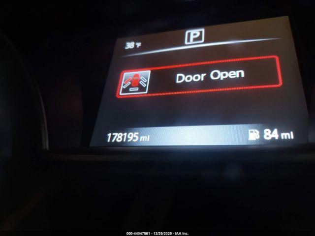 Nissan Altima 3.5 Sr Image 16