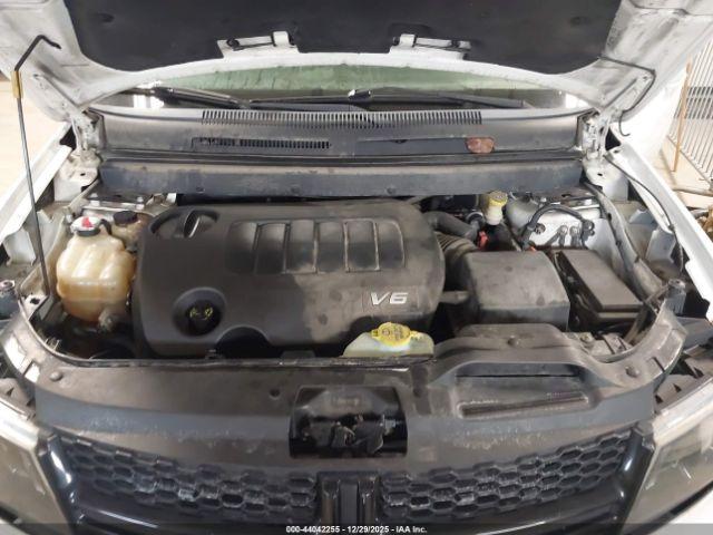 Dodge Journey Crossroad Plus Image 8