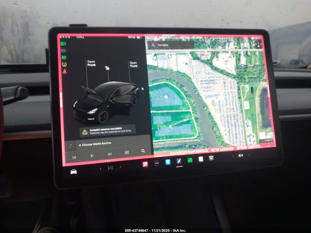 Tesla Model Y Performance Dual Motor All-wheel Drive Image 7