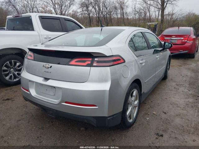 Chevrolet Volt Image 3