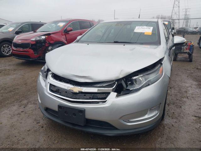 Chevrolet Volt Image 5