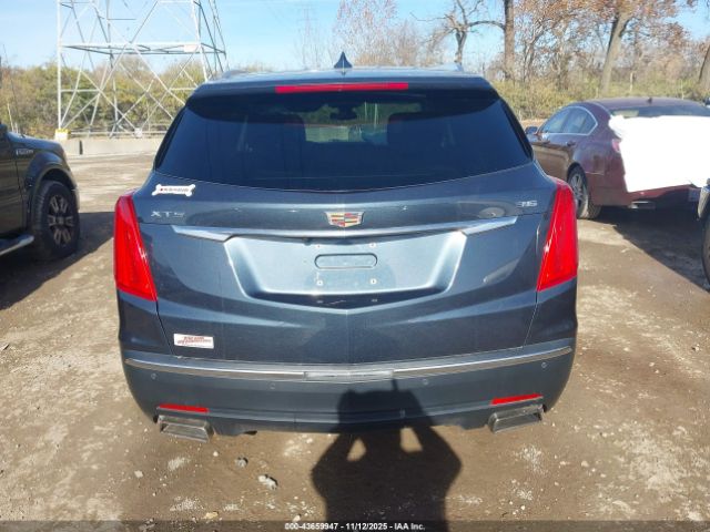 Cadillac XT5 Luxury Image 2
