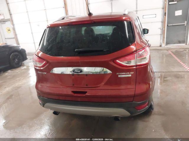 Ford Escape Titanium Image 14