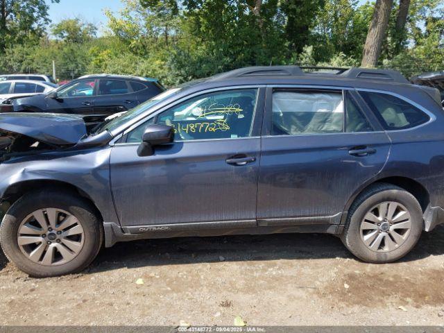 Subaru Outback 2.5i Premium Image 12