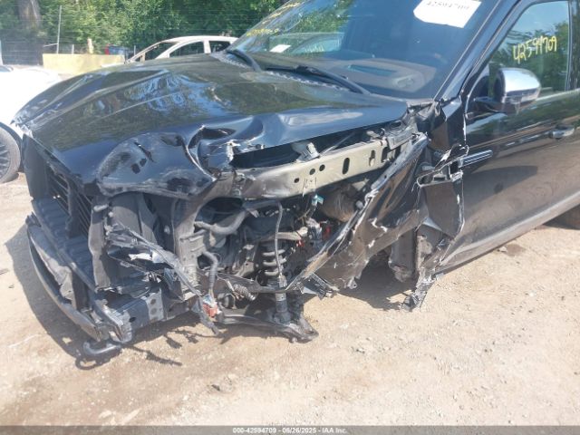 Lincoln Navigator Black Label Image 11