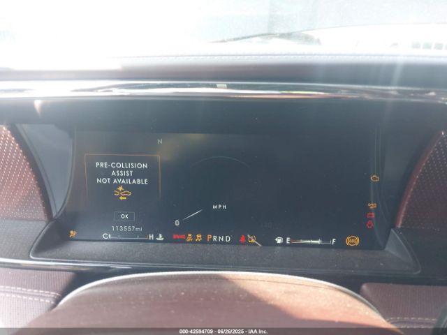 Lincoln Navigator Black Label Image 7