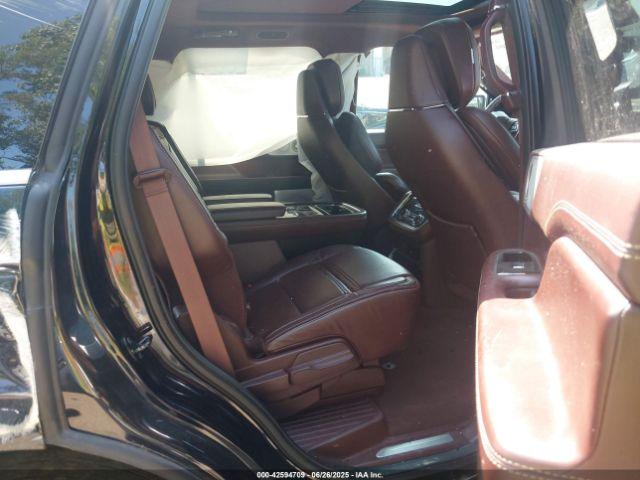 Lincoln Navigator Black Label Image 17