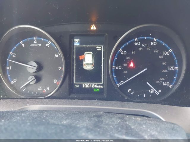 Toyota RAV4 Xle Image 7