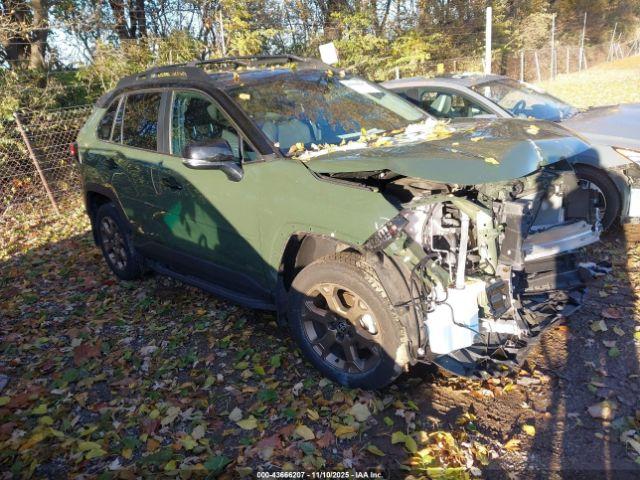 Salvage Toyota RAV4