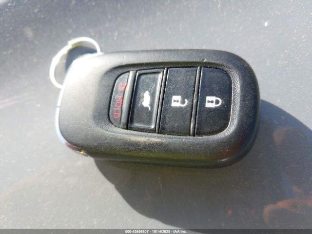 Honda CR-V Lx Awd Image 11