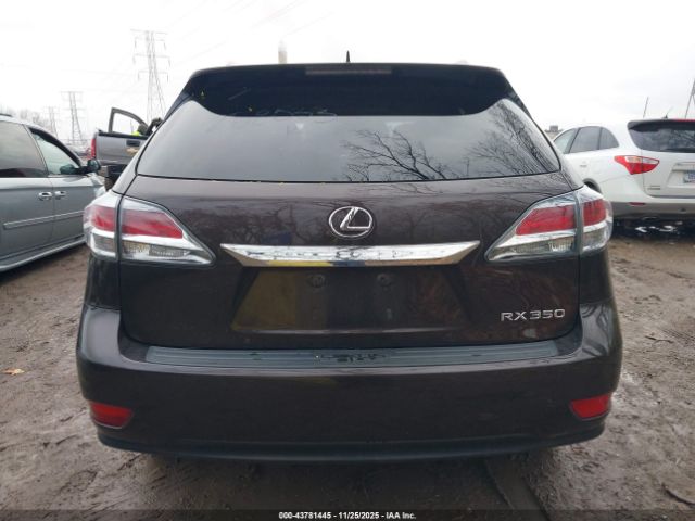 Lexus RX Image 16