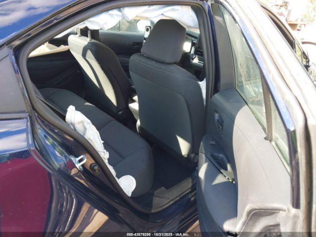 Toyota Corolla Le Image 15