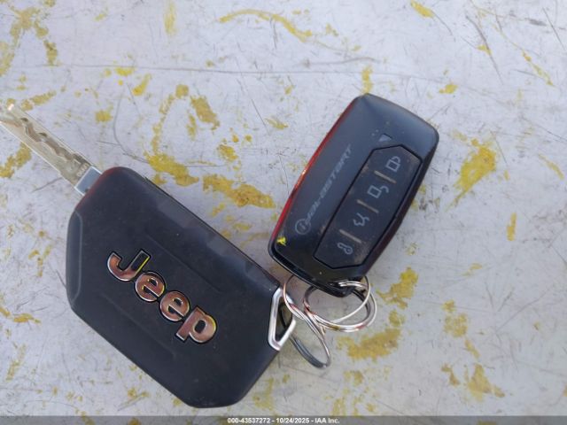 Jeep Wrangler 4-door Sport 4x4 Image 7