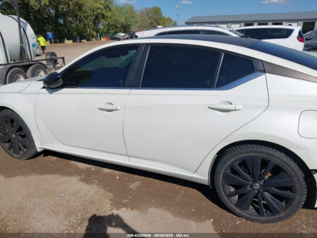 Nissan Altima Sr Intelligent Awd Image 11