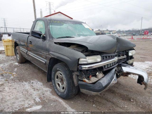  Salvage Chevrolet Silverado 1500