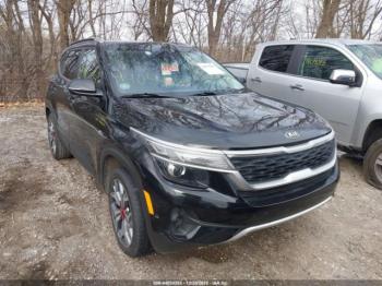  Salvage Kia Seltos