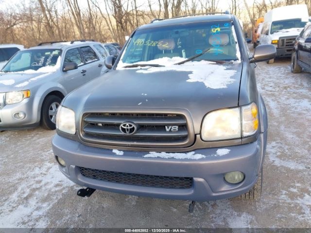 Toyota Sequoia Limited V8 Image 11