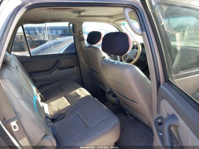 Toyota Sequoia Limited V8 Image 7