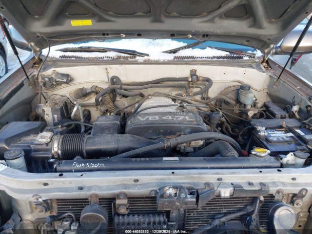 Toyota Sequoia Limited V8 Image 10