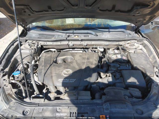 Mazda Mazda3 I Touring Image 5