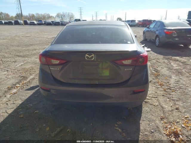 Mazda Mazda3 I Touring Image 11