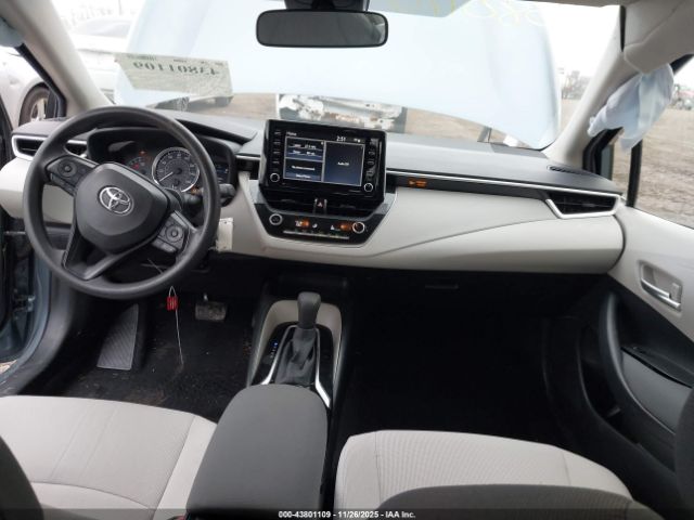 Toyota Corolla Le Image 5