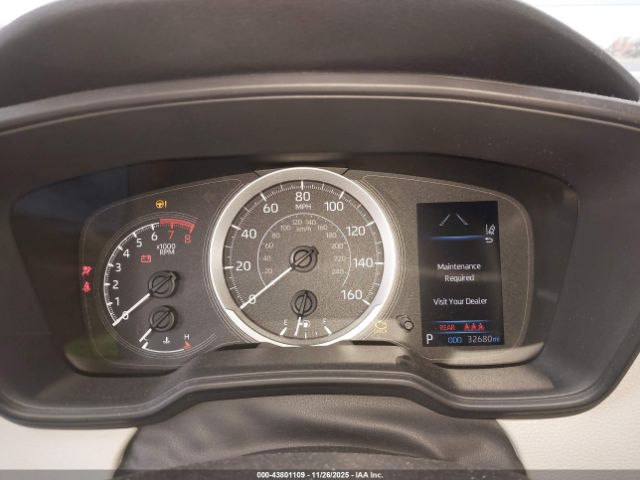 Toyota Corolla Le Image 16