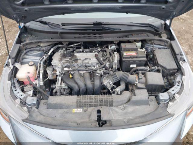 Toyota Corolla Le Image 9