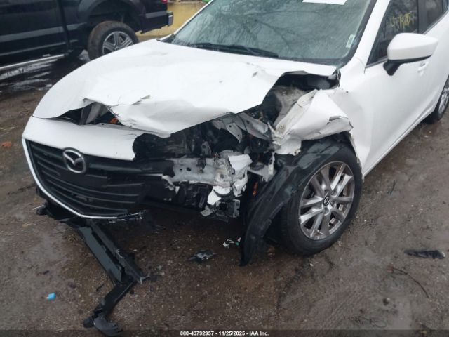 Mazda Mazda3 I Grand Touring Image 9