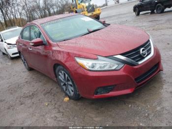  Salvage Nissan Altima