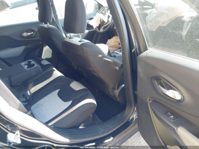 Jeep Cherokee Latitude Image 5