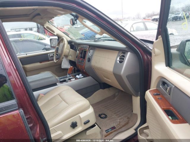 Ford Expedition Image 9