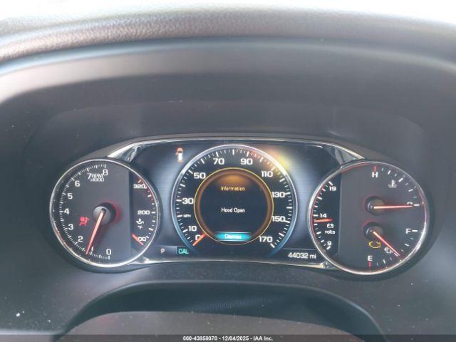 GMC Acadia Denali Image 8