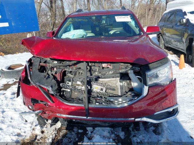 GMC Acadia Denali Image 10