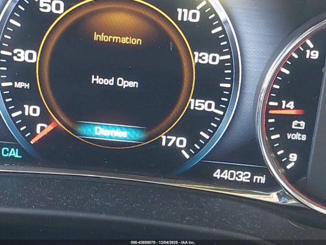 GMC Acadia Denali Image 5