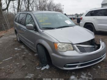  Salvage Chrysler Town & Country