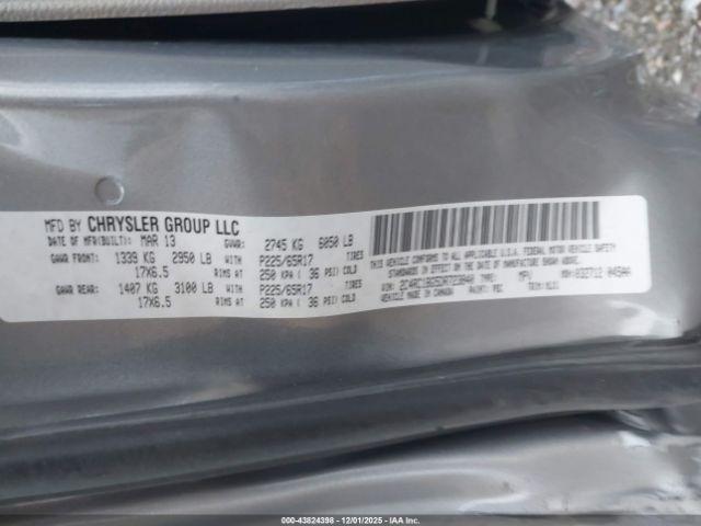 Chrysler Town & Country Touring Image 6