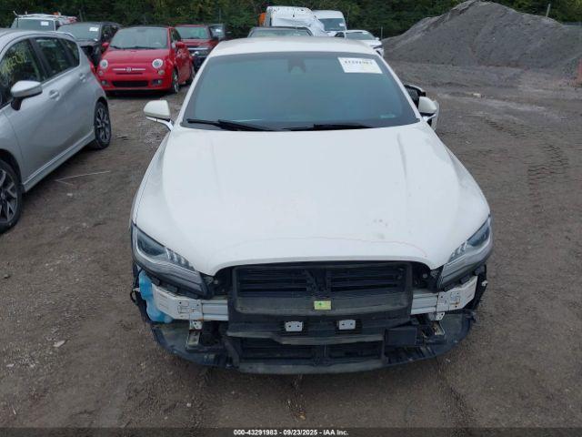 Lincoln MKZ Reserve I Image 3
