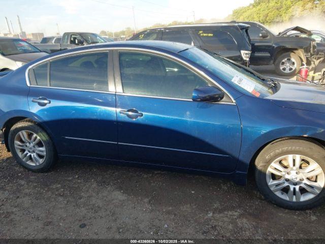 Nissan Altima 2.5 S Image 9