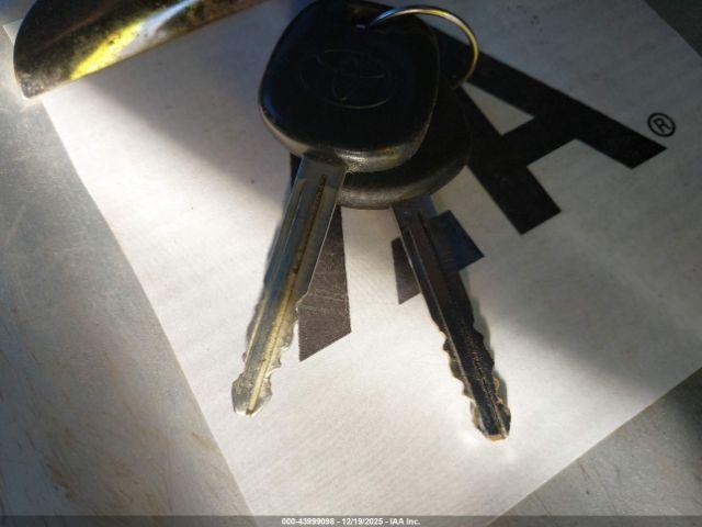 Toyota 4Runner Sr5 V6 Image 9