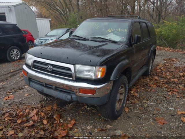 Toyota 4Runner Sr5 V6 Limited Image 2