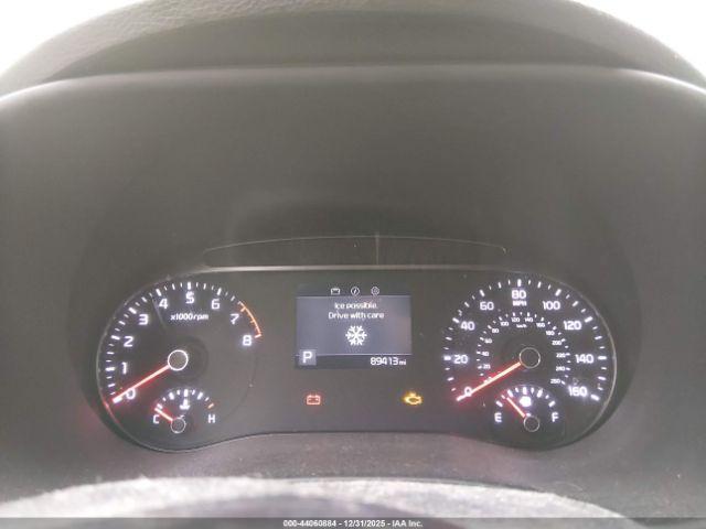 Kia Soul Lx Image 13