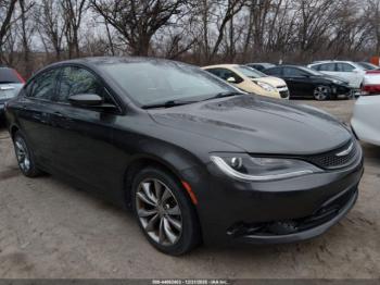  Salvage Chrysler 200