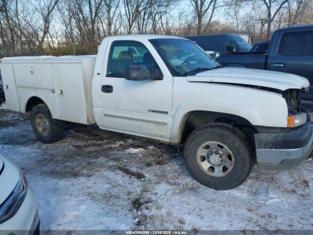 Chevrolet Silverado 2500 Ls Image 14